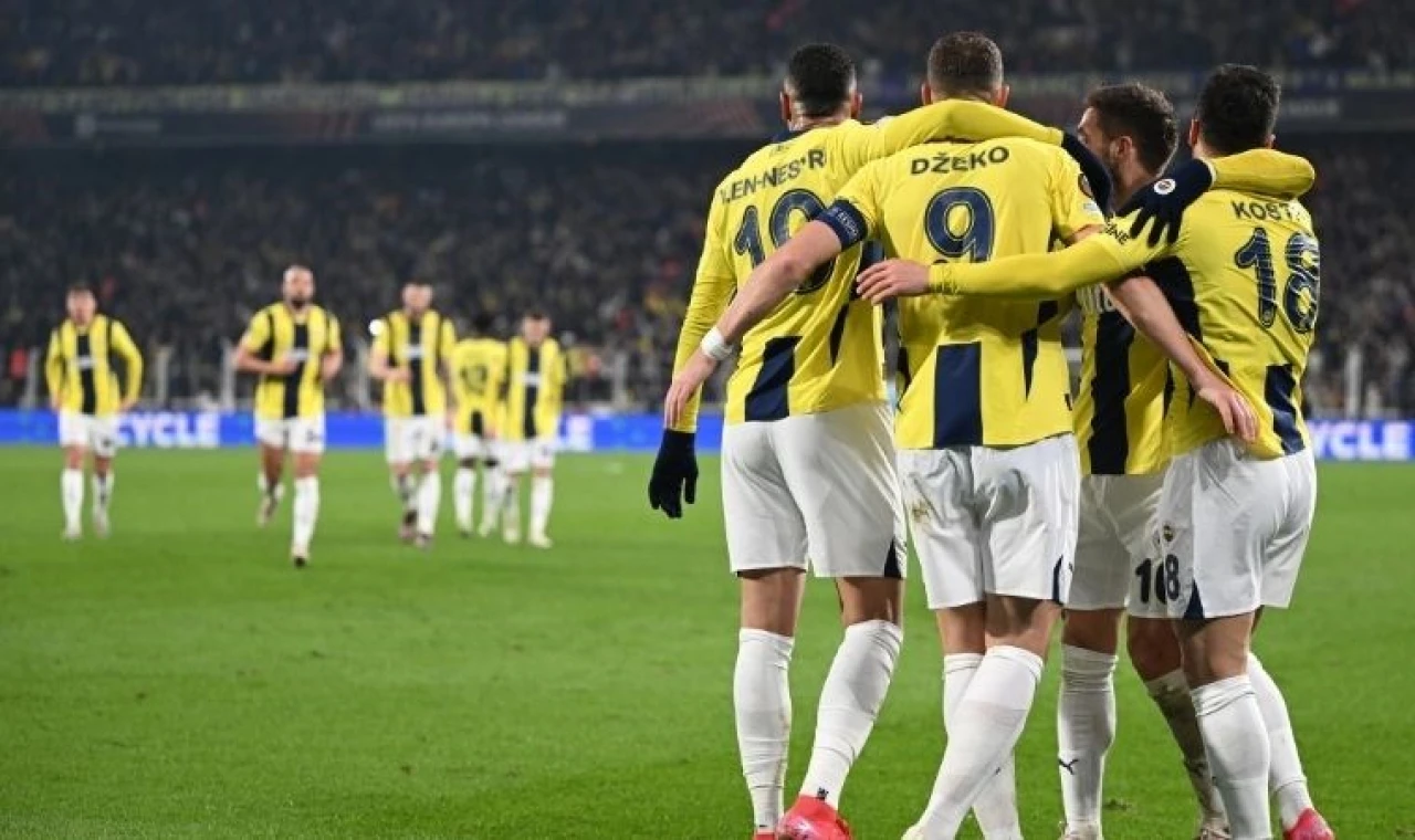 Fenerbahçe Kadıköy'de Anderlecht'i sahadan sildi!